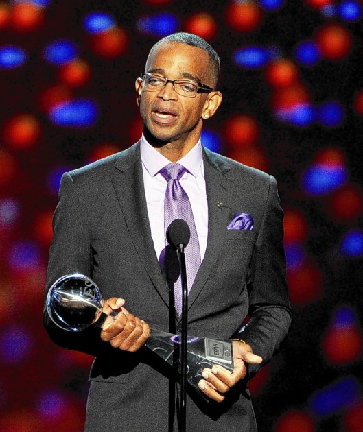 Stuart Scott accepting the 2014 Jimmy V Perseverance Award  during the 2014 ESPYS, Nokia Theatre, Los Angeles, CA, July 16, 2014. (Kevin Winter/Getty Images via http://plus.google.com)